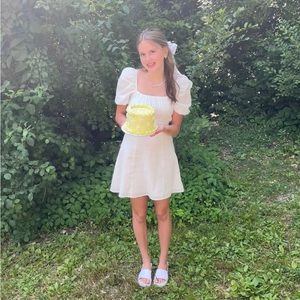 Meet your Posher, Juliette